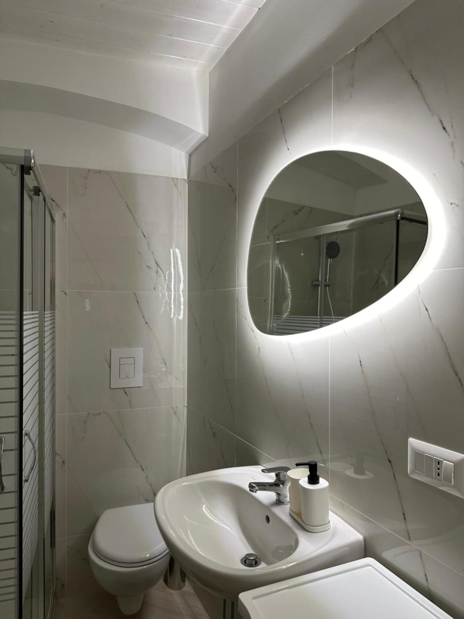 Del Carmine 23 Hotel Bari Exterior photo